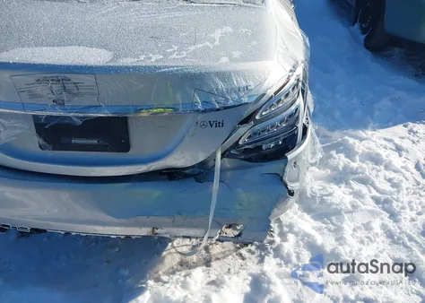 2018 Mercedes-Benz C 300 4Matic из США, поврежденный, VIN WDDWF4KB1JR388616